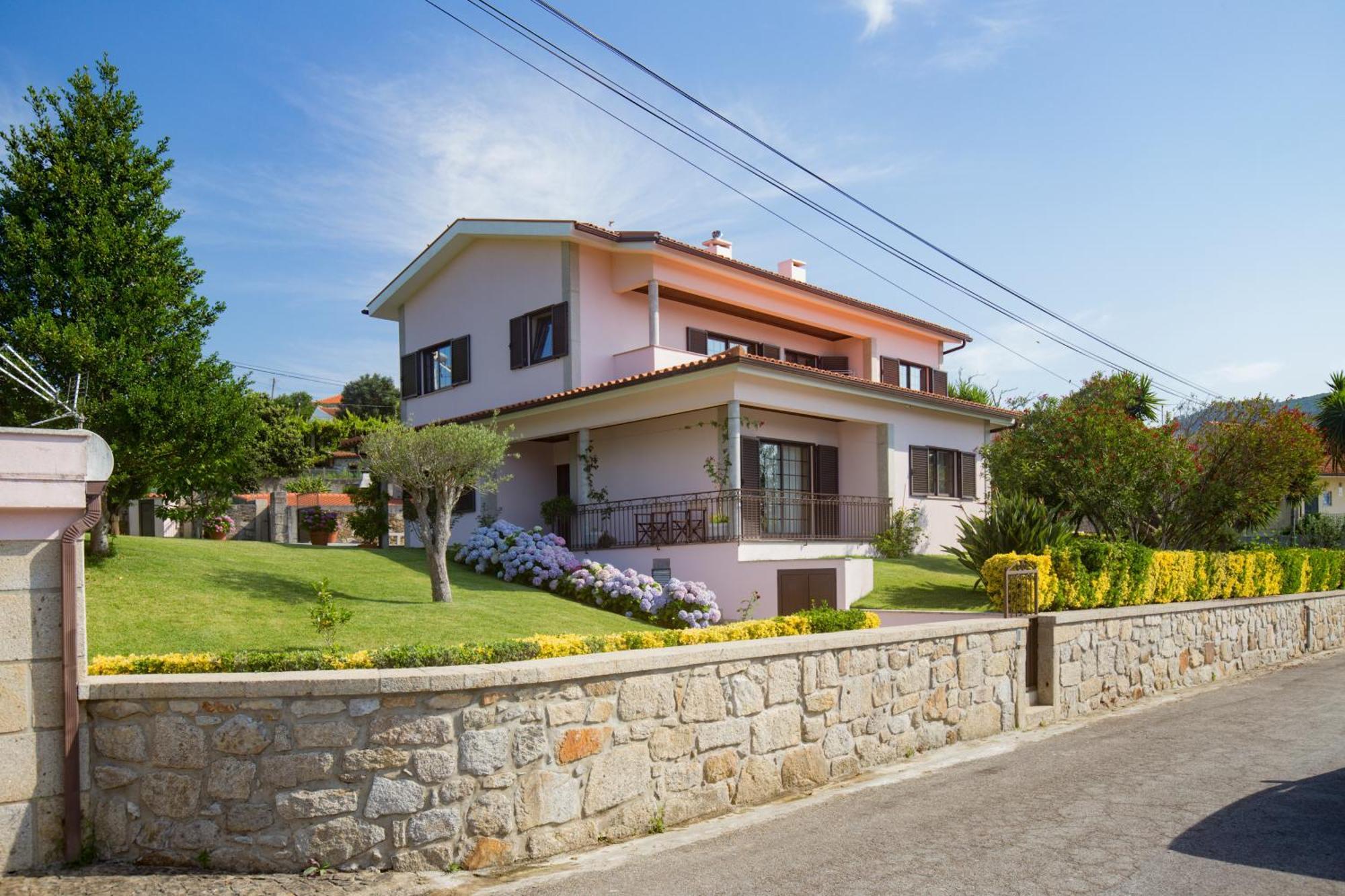 Suite Em Viana Do Castelo Luaran gambar